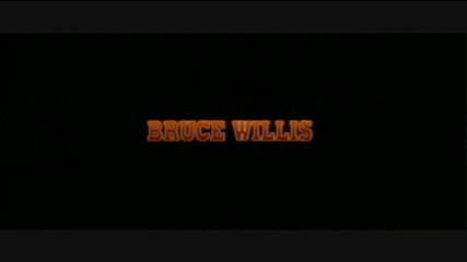 Звездата Брус Уилис в филма Последният бойскаут