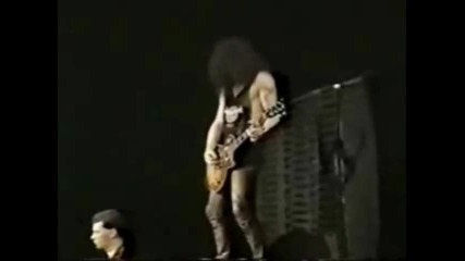 Guns N' Roses - 14 Години