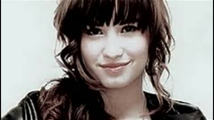 Demi Lovato ...