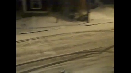 Sliding Cars in Seattle Snow on 