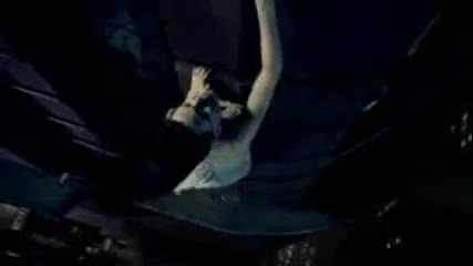 Evanescence - Bring Me To Life превод