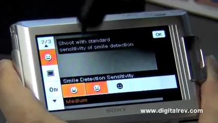 Sony Cyber - shot T700 and T77 - Video Review by Digitalrev 