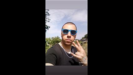 Vid_51701026_184928_942.mp4