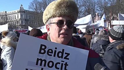 Latvia: Russian community protest bill ending Russian language in schools