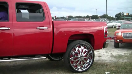 Silverado on 30 inch rims- Florida Classic 2010 Series