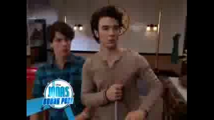 Jonas Brothers Sneak Preview