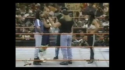 Chyna от Dx се съблича