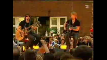 Bon Jovi - Live
