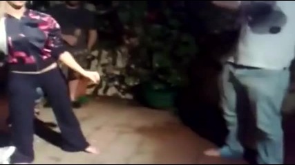 Blonde Girl's Karate Kick Fail. - www.uget.in