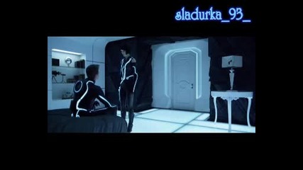 Tron - Quorra and Sam ( Katy Perry - E.t. ) 