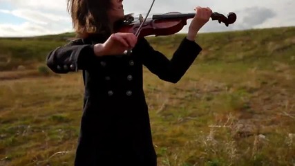 Epic Violin Girl - Lindsey Stirling