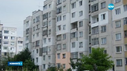 Няма да бутат остъклените балкони
