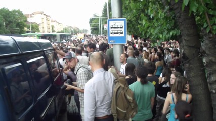 Протести срещу закона на горите 14-ти юни, Орлов мост, София -07