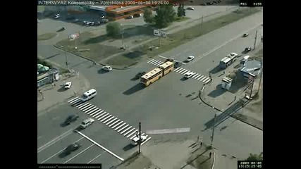 Авария Комсомольский - Ворошилова. Челябинск