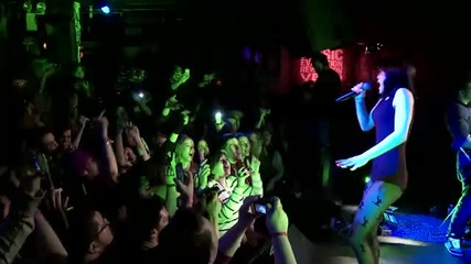 Jessie J - Price Tag ( Vevo Lift Presents) 