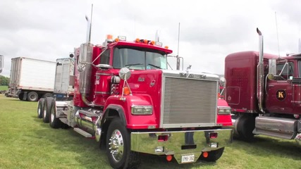 Sweet Old Mack Trucks- Gallery of Mack Truck Pictures