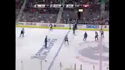 5_3_13 Stanley Cup Playoffs - Sharks vs. Canucks R1g2