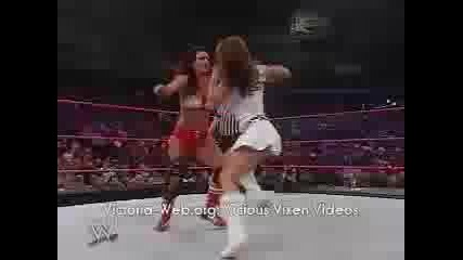 Mickie Vs Victoria New Years Revolution 2007