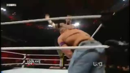 Cm Punk - Turnbuckle Shinning Wizard + Running Bulldog