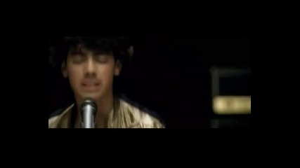 Jonas Brothers - Paranoid (official video)