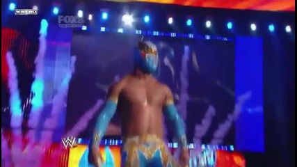 Sin Cara напада Jack Swagger Smackdown 08.04.2011 