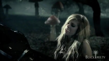 Avril Lavigne - Alice 