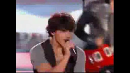 Jonas Brothers - World War Iii Live Тса