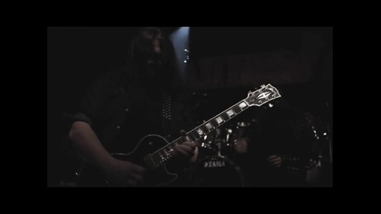 ♪► Hammerfall - Bang your head (2011) [studio video version]