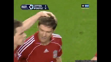 Гол Зад Центъра - Xabi Alonso!!!!