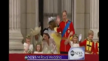Кралската сватба: Целувката на Уилям и Кейт на балкона на Бъкингамския дворец