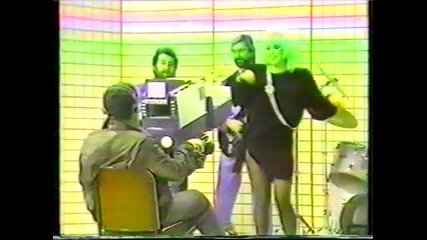 Lepa Brena - Voli me, voli '86.