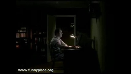 Жена хваща мъжа си да гледа порно Предимството На Лаптопамного Смях