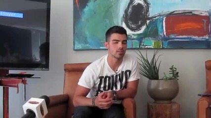 Is Joe Jonas Teaming Up with Justin Timberlake