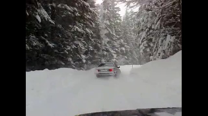 Bmw E30 Дрифт в снега