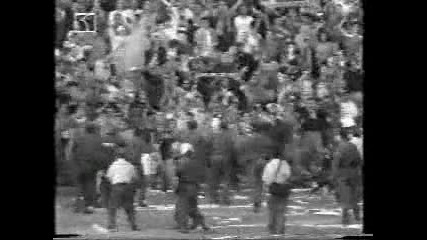 Skin Heads Brannik - Football Violence