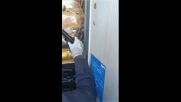 На "Лесово" задържаха мъж, опитал да внесе близо 200 пистолета и 120 пълнителя