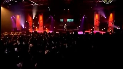 Dee Dee - Medley (live @ Holiday Party 2002)