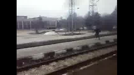 Lud Ciganin bqga sled vlaka (Ben Johnson)