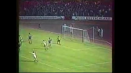 1981/1982 Magdeburgo - Borussia Moenchengladbach 3-1