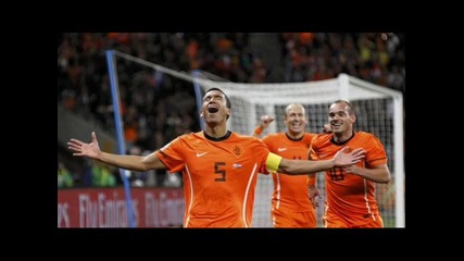 Холандия е първият финалист на Световното в Юар 