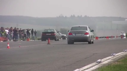Audi S2 Coupe Turbo Vs Bmw 530d Drag Race