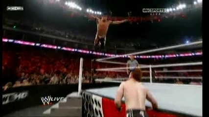 Raw 19.07.10 - Sheamus vs Evan Bourne