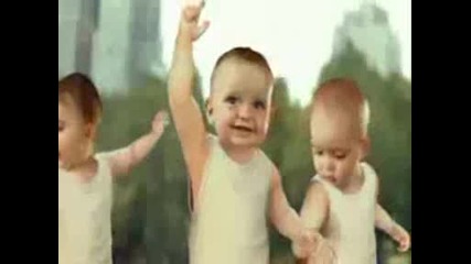 Бебета Танцуват на Michael Jackson
