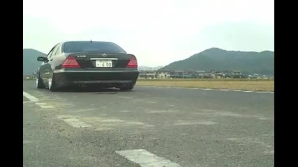 w220 v12 