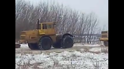 Задружна работа на 5 трактора Кировец К 700