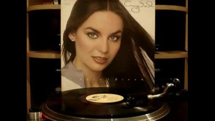 Crystal Gayle - Wayward Wind