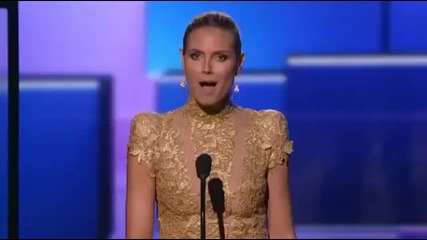 Pink - Try live at Ama 2012 Hd