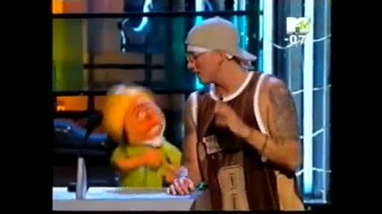 Eminem with puppet Vma 2003 