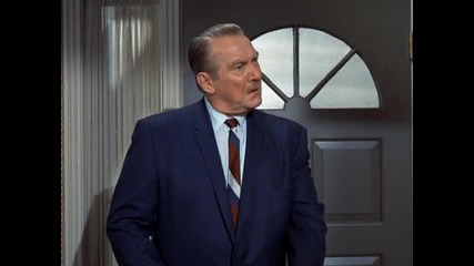 Bewitched S6e18 - Samantha's Secret Is Discovered