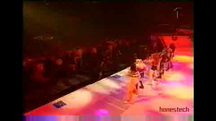 Spice Girls - Live in Istanbul - 01 - If U cant dance